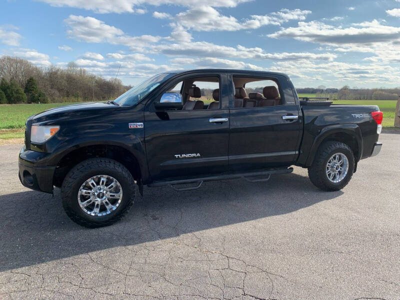 2011 Toyota Tundra for sale at Tennessee Valley Wholesale Autos LLC in Huntsville AL