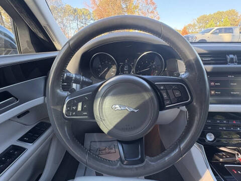 2016 Jaguar XF 35t Premium