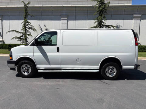 2024 GMC Savana 2500