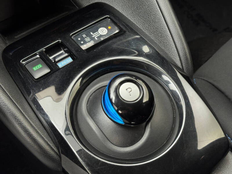 2023 Nissan LEAF SV PLUS