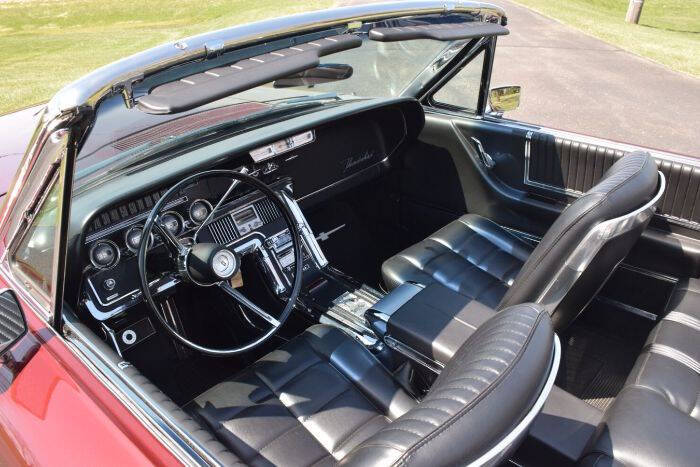 1966 Ford Thunderbird