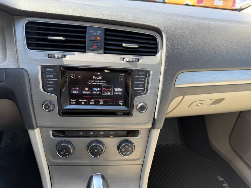 2015 Volkswagen Golf TSI S