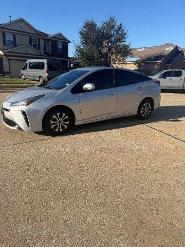 2020 Toyota Prius LE