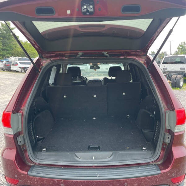 2019 Jeep Grand Cherokee Laredo E