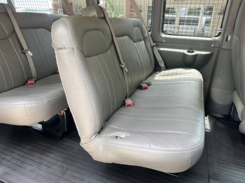 2019 Chevrolet Express LS 3500