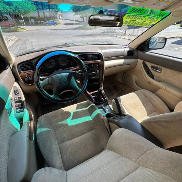 2001 Subaru Outback