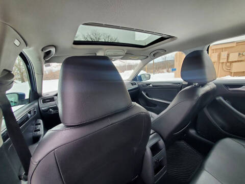 2016 Volkswagen Jetta 1.8T SEL