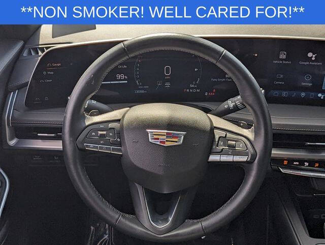 2025 Cadillac XT4 Premium Luxury