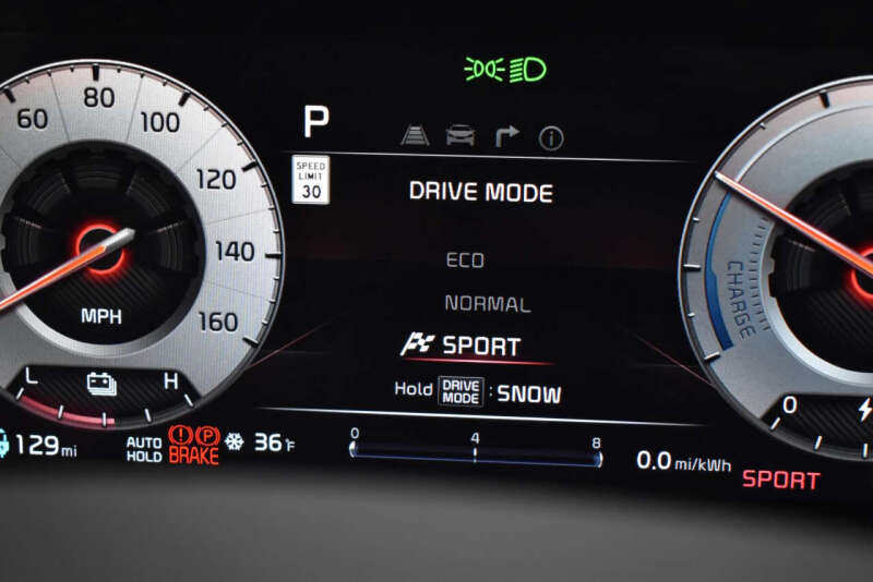 2023 Kia Niro EV Wind