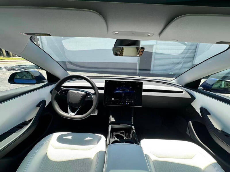 2025 Tesla Model 3 Long Range