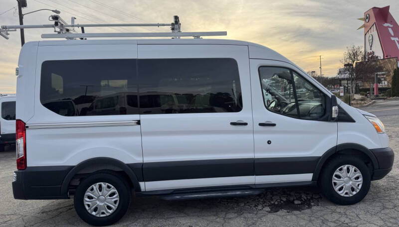 2016 Ford Transit 150 XLT
