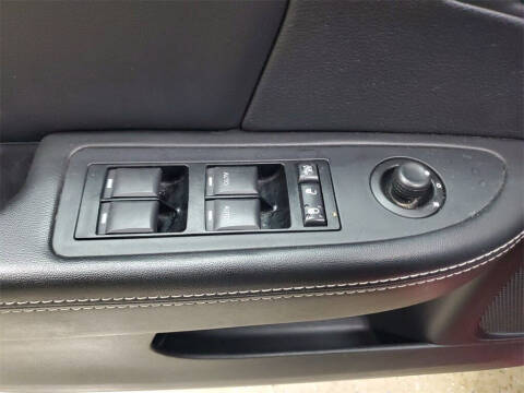 2012 Chrysler 200 Limited