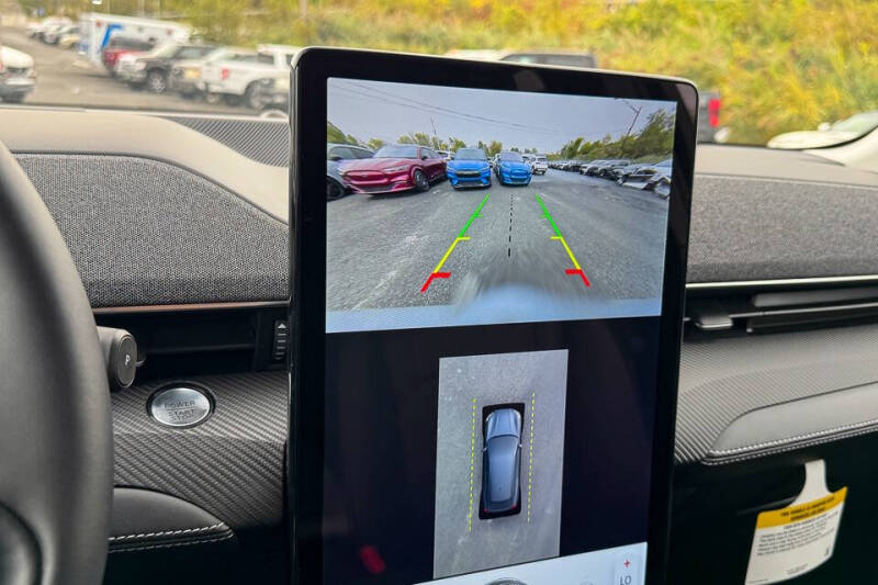 2025 Ford Mustang Mach-E Premium