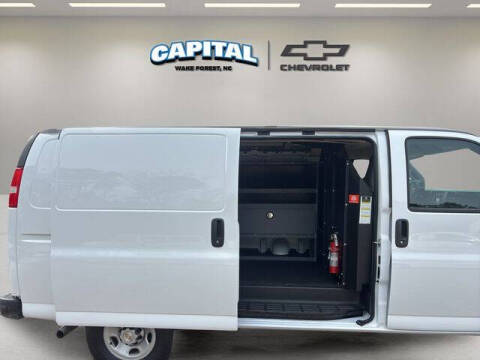 2025 Chevrolet Express 2500