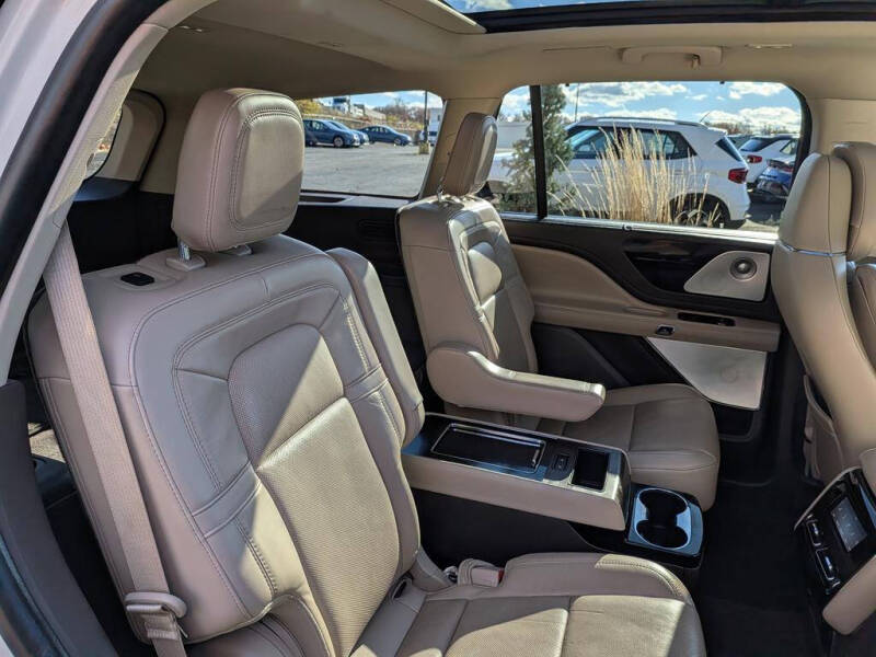 2022 Lincoln Aviator Reserve