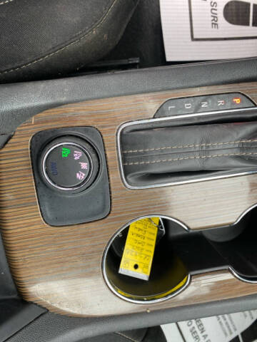 2017 GMC Acadia SLE-2