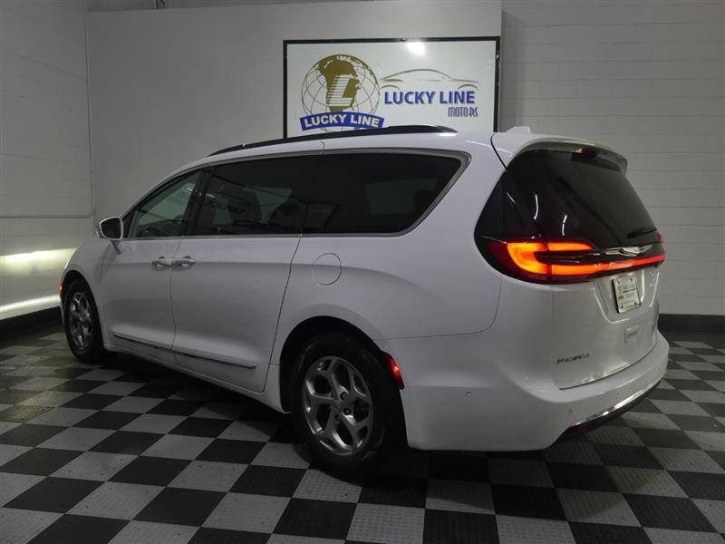 2022 Chrysler Pacifica Limited