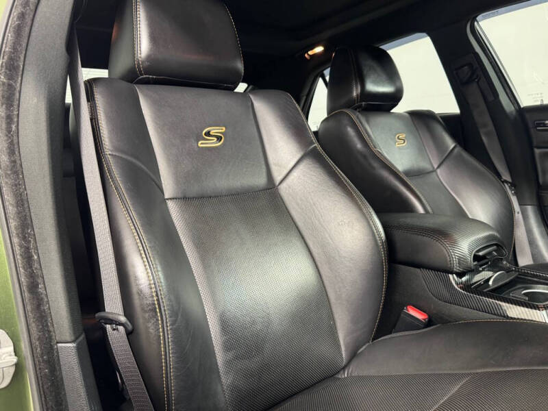 2018 Chrysler 300 S