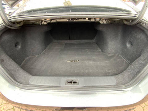 2020 Nissan Sentra SR