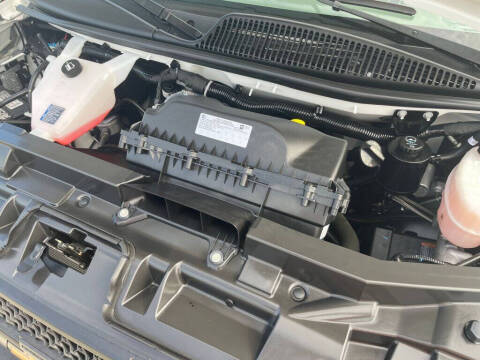 2024 Chevrolet Express 2500