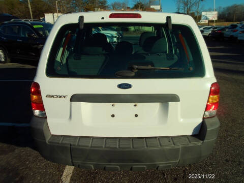2005 Ford Escape XLS