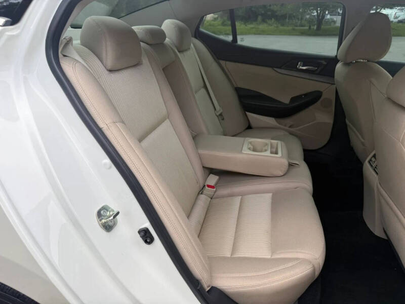 2017 Nissan Maxima