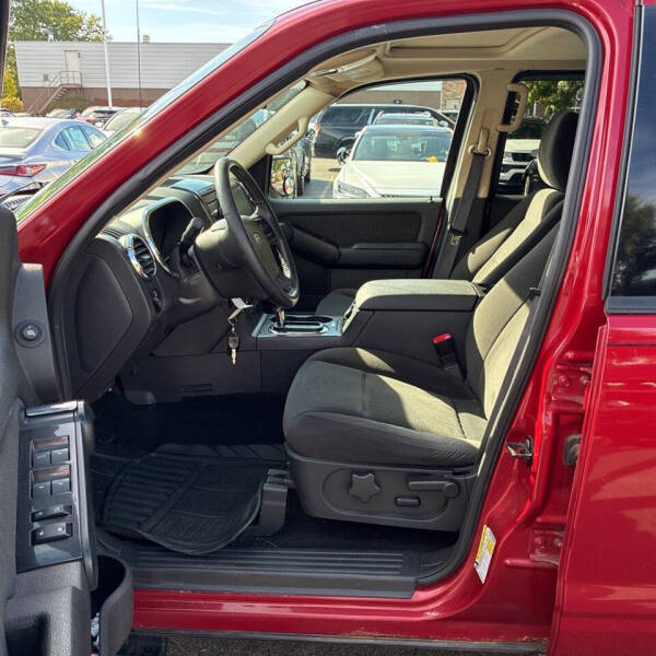 2010 Ford Explorer XLT