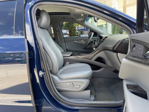 2019 Lincoln Nautilus Reserve