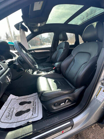 2018 Audi Q3 2.0T quattro Premium Plus