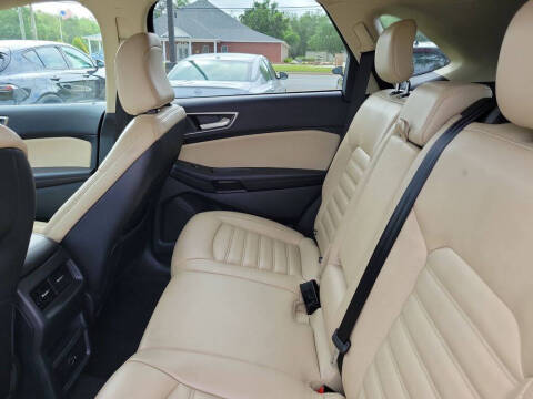 2022 Ford Edge SEL