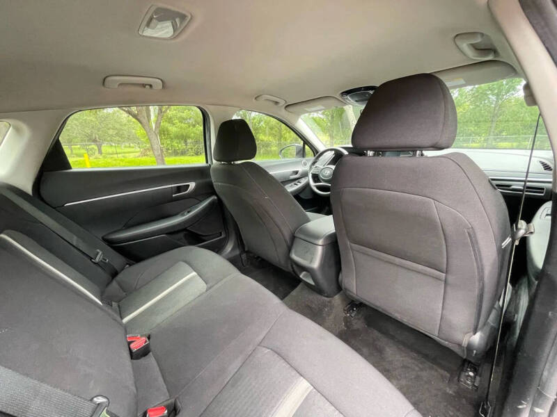 2023 Hyundai Sonata SE