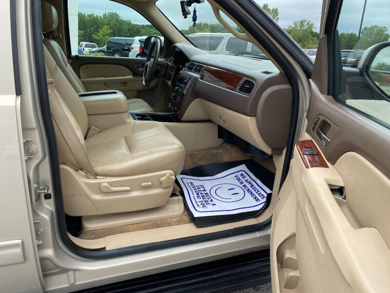 2012 Chevrolet Suburban LT