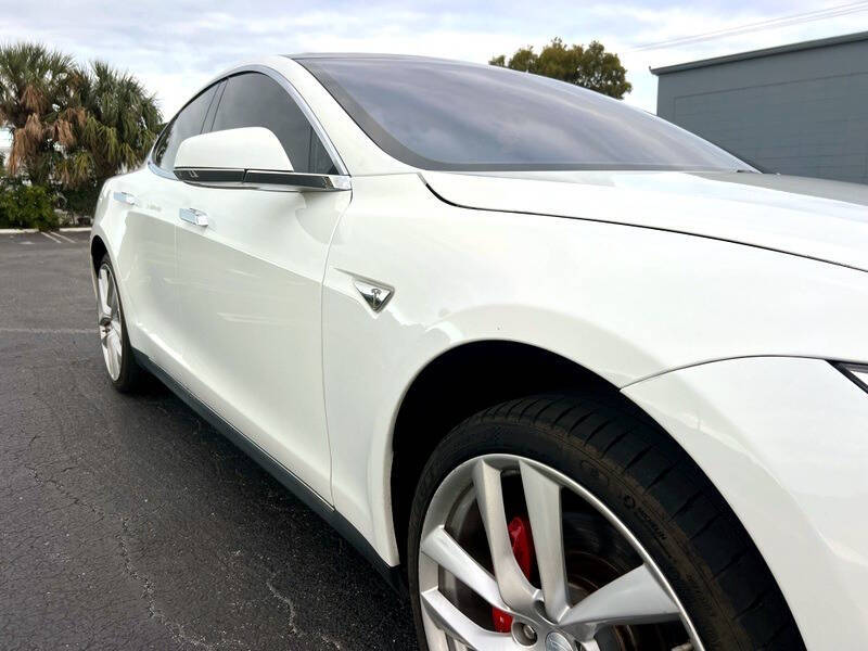 2013 Tesla Model S Performance