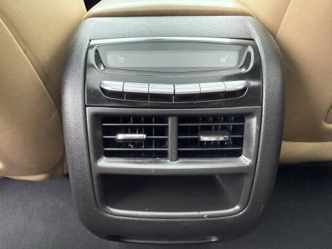 2017 Cadillac XT5 Platinum