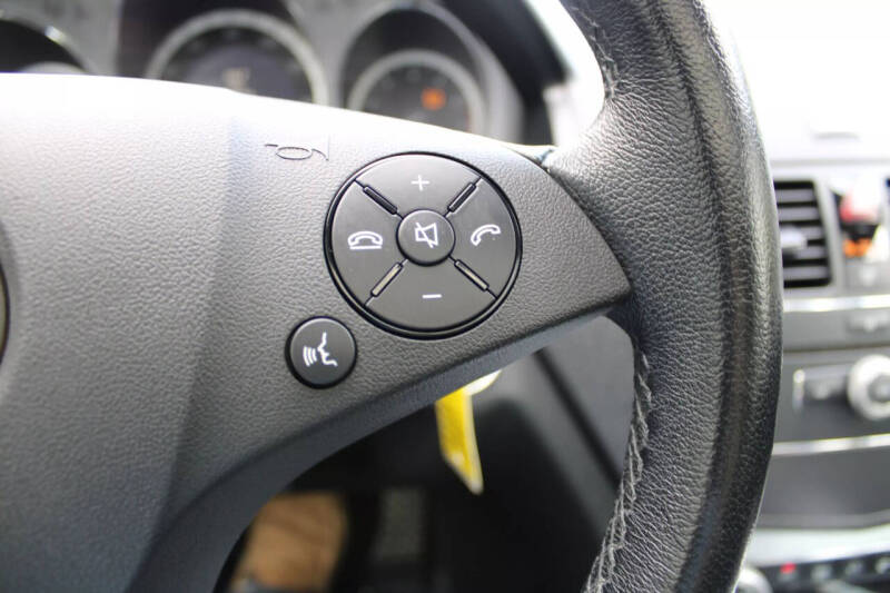 2009 Mercedes-Benz C-Class