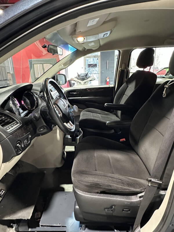 2013 Dodge Grand Caravan SXT