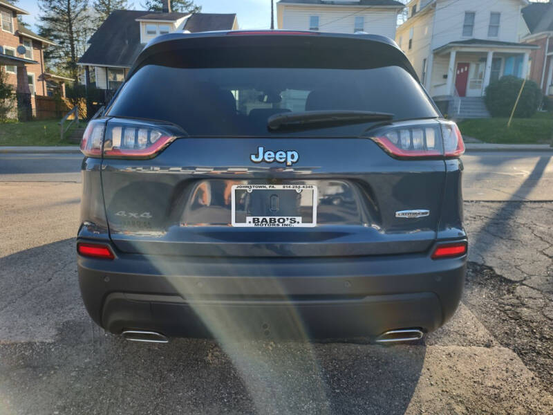 2021 Jeep Cherokee null photo 4