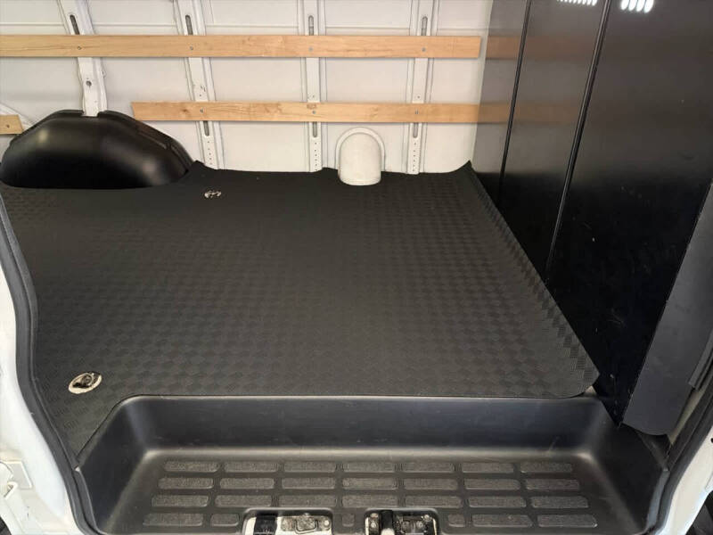 2024 Chevrolet Express 2500