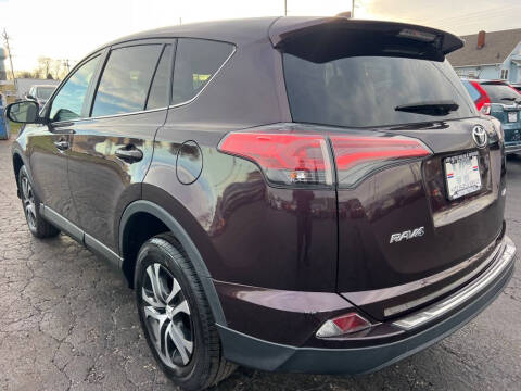 2018 Toyota RAV4 LE