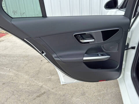 2022 Mercedes-Benz C-Class C 300