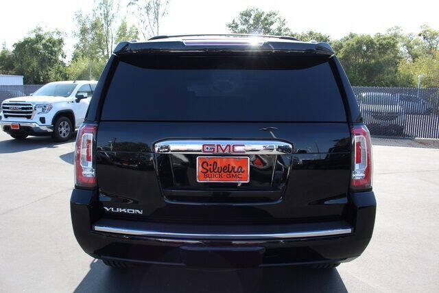 2017 GMC Yukon Denali