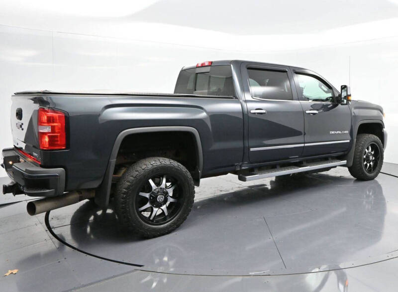2018 GMC Sierra 2500HD Denali