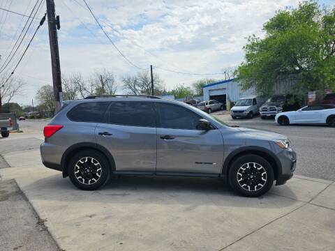 2019 Nissan Pathfinder for sale at H & H AUTO SALES in San Antonio TX