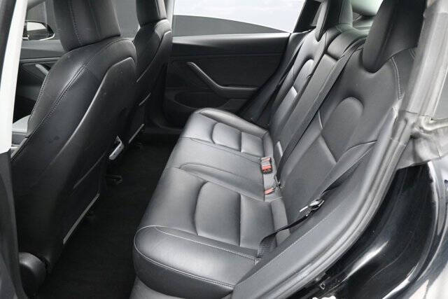 2019 Tesla Model 3 Mid Range