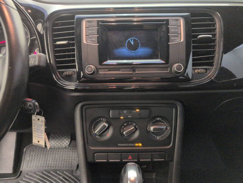 2017 Volkswagen Beetle 1.8T S