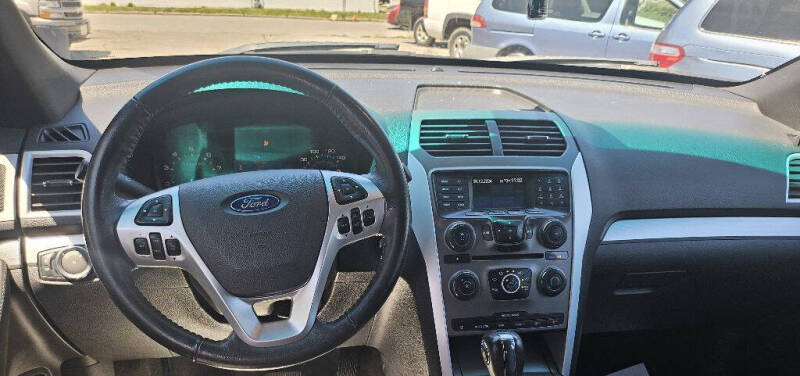 2012 Ford Explorer XLT