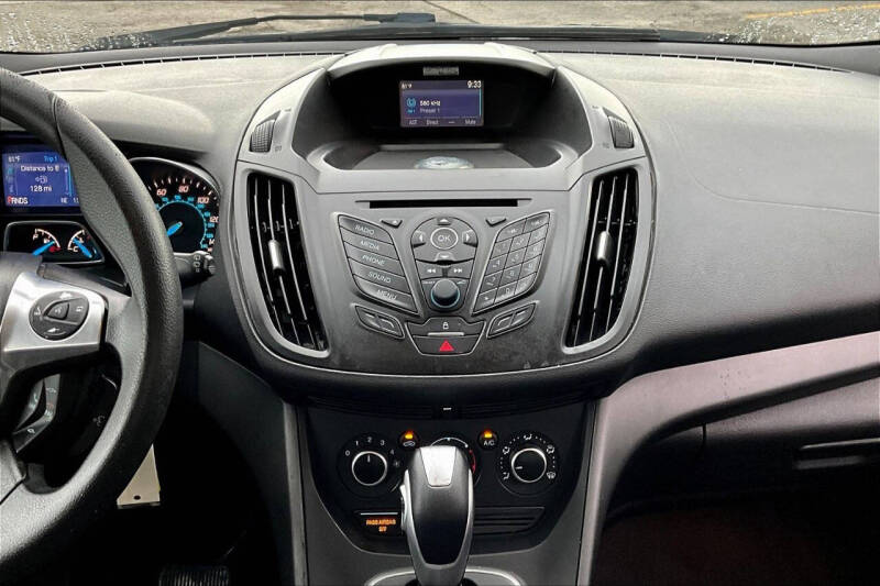 2015 Ford Escape S