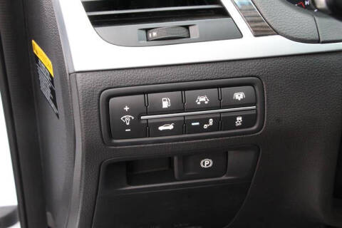 2015 Hyundai Genesis