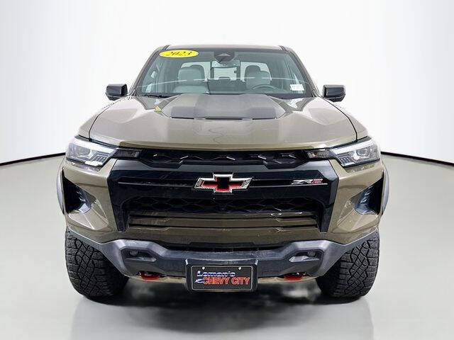 Used 2023 Chevrolet Colorado ZR2 with VIN 1GCPTFEK3P1268757 for sale in Bloomington, IL