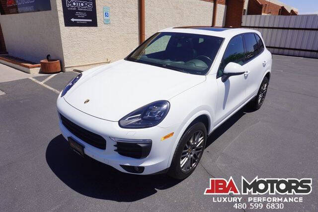 2017 Porsche Cayenne Platinum Edition
